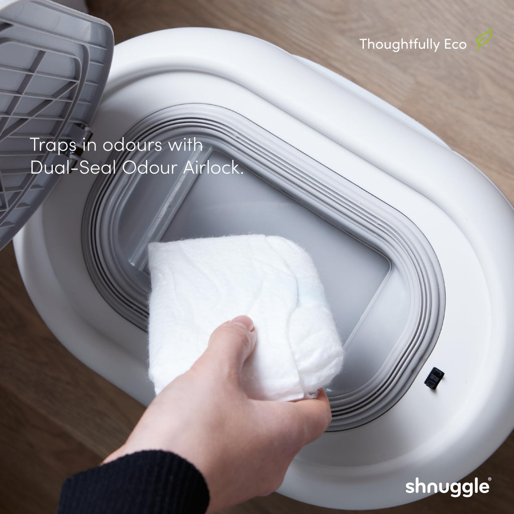 Shnuggle Eco-Touch Diaper Pail + 30 Bag Liners