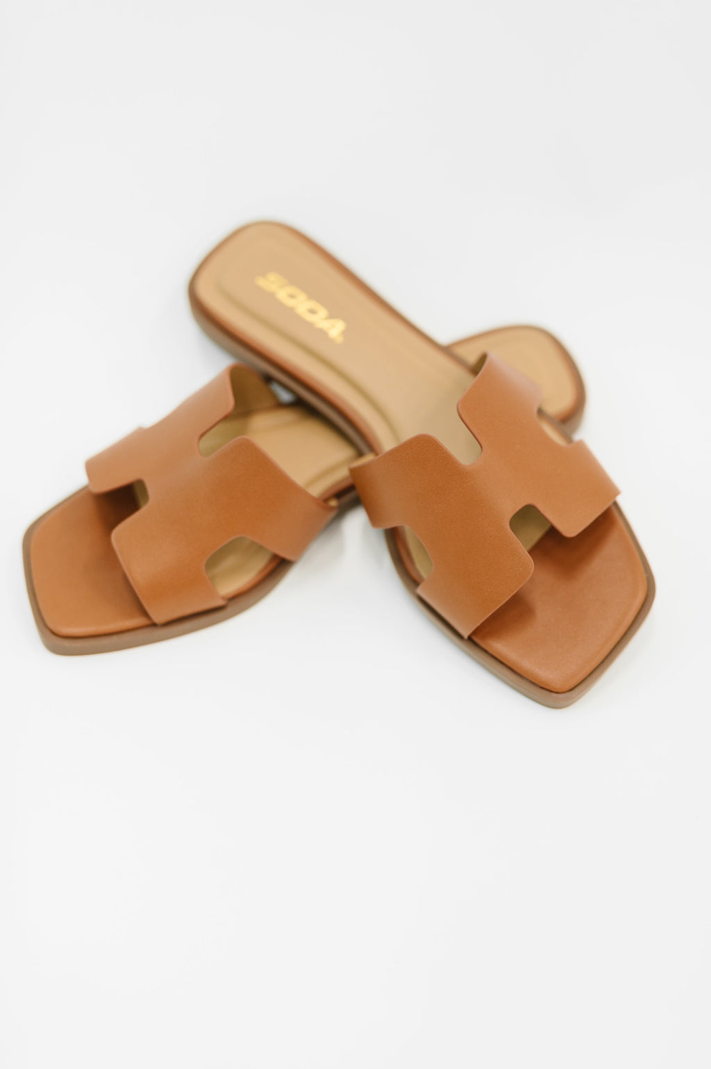 Square Toe Sandal in Cognac