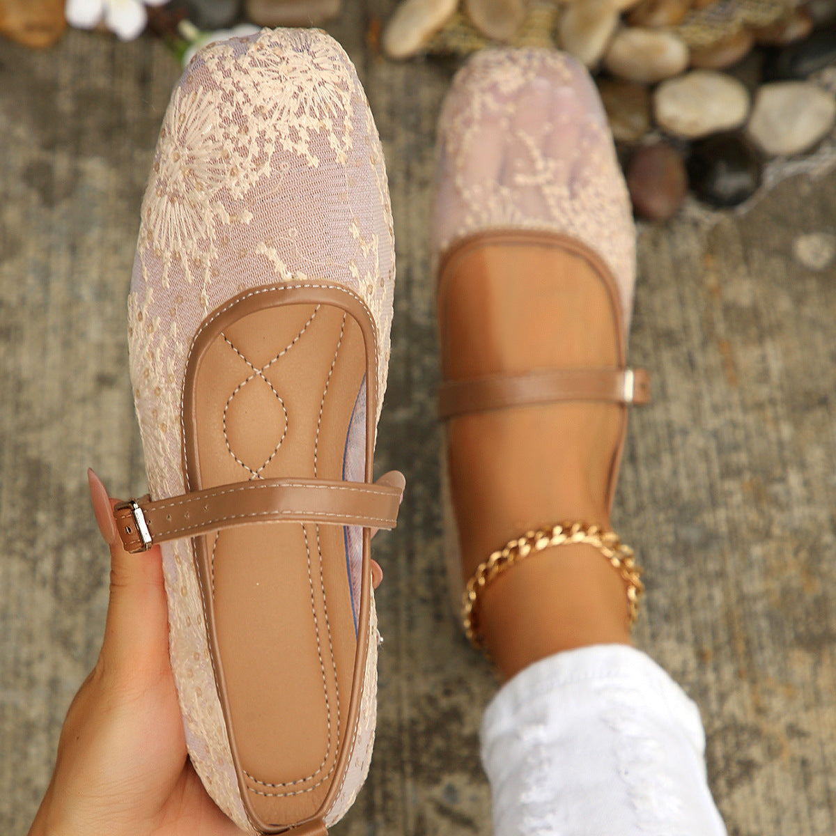 Lace Mary Jane Flats