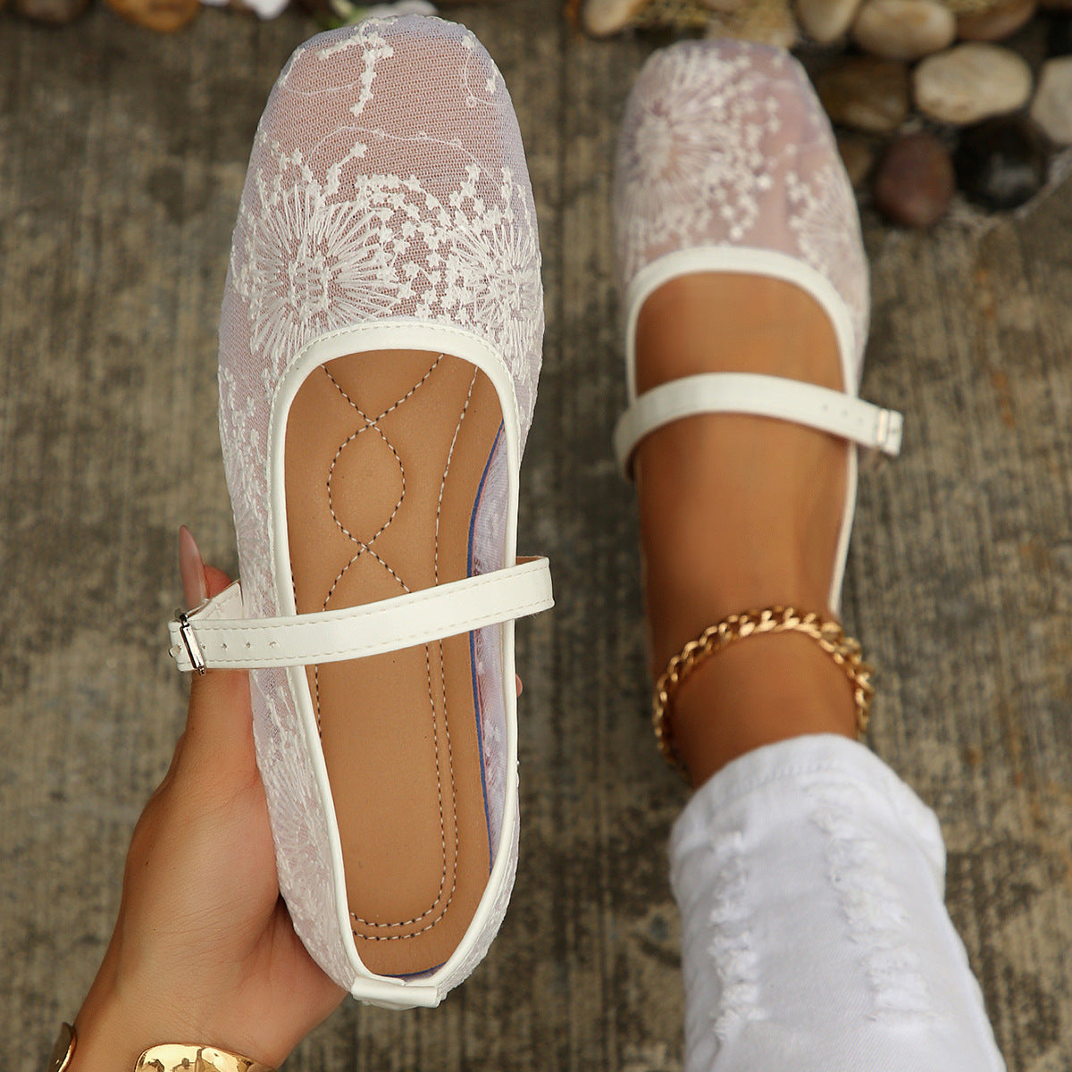 Lace Mary Jane Flats