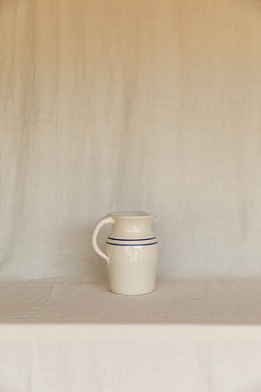 Stoneware Cottage Pitcher – Half Gallon & Gallon