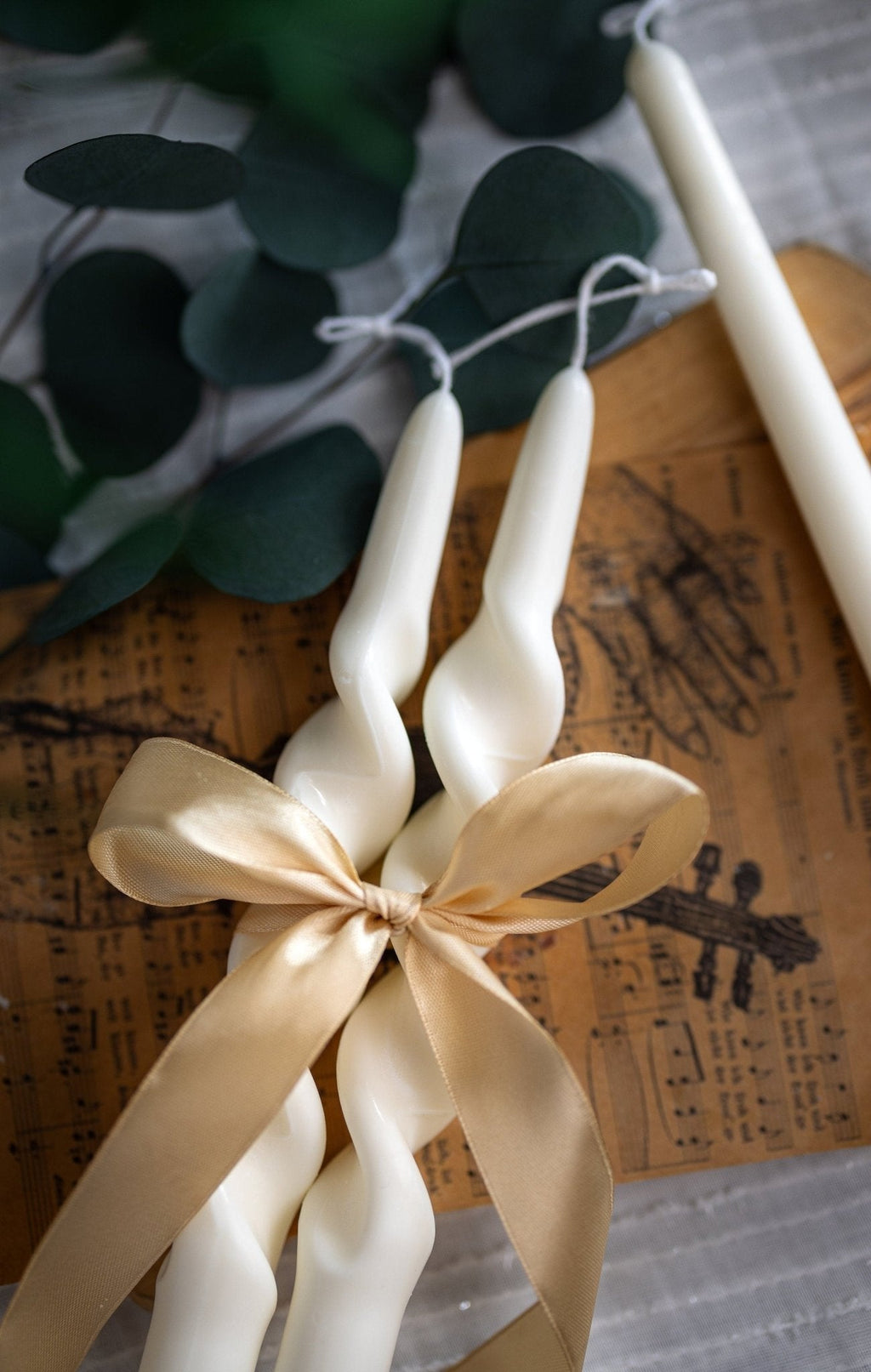 Twisted Spiral Taper Candle