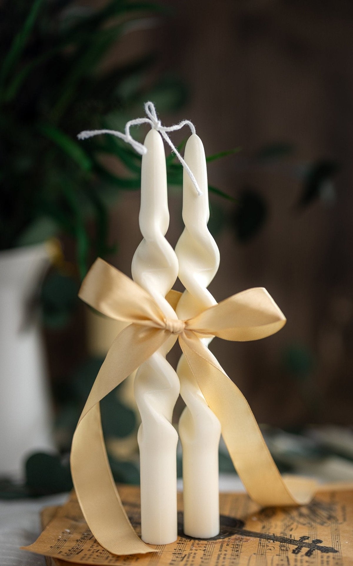 Twisted Spiral Taper Candle