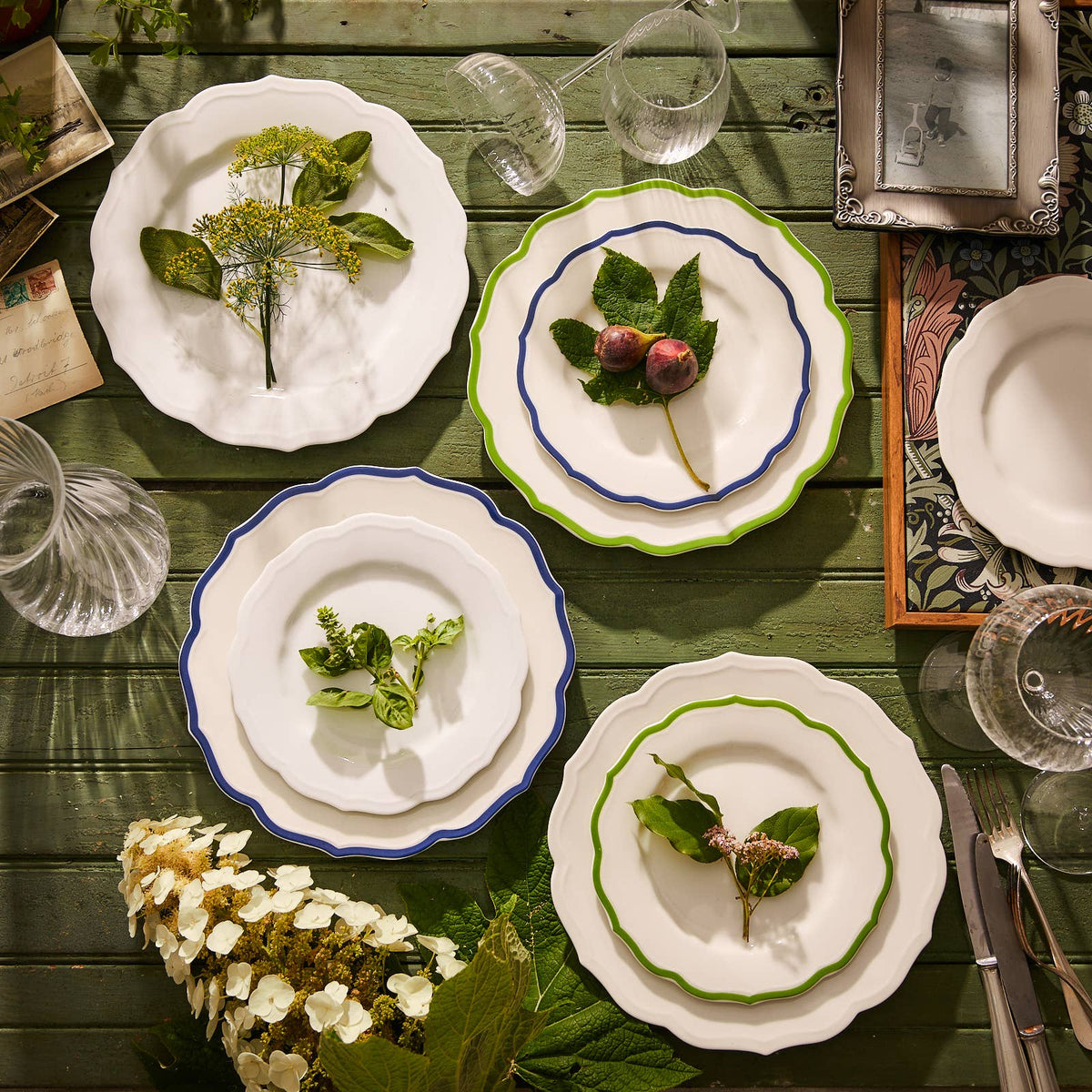 Stella Scalloped Verde Dinner Plate 10.75" - Caskata Heirloom Porcelain