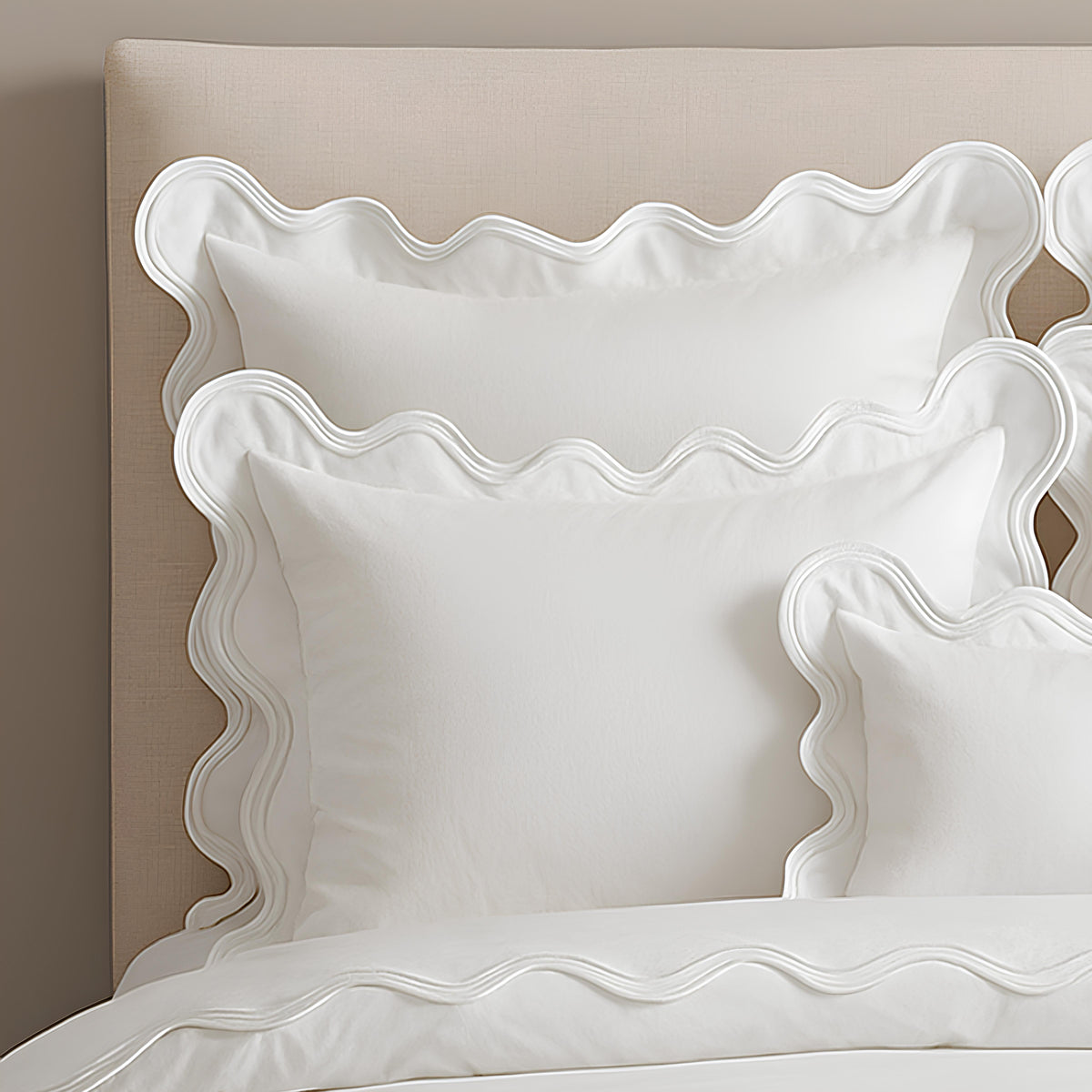 400TC Cotton Sateen Double Scalloped Duvet Cover Set